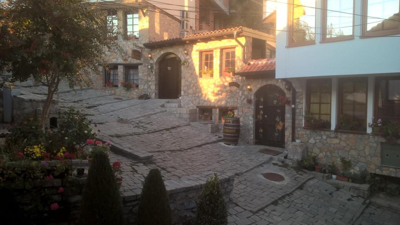 Guest Room At Number Nine Ohrid Esterno foto